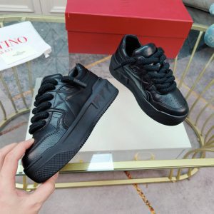 Кроссовки женские Valentino One Stud XL