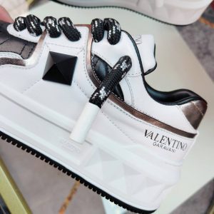 Кроссовки женские Valentino One Stud XL