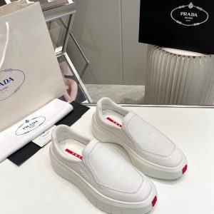 Кроссовки Prada