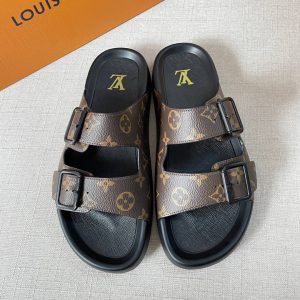 Шлепанцы Louis Vuitton