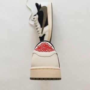 Кроссовки Nike Travis Scott Air Jordan 1 Low Olive