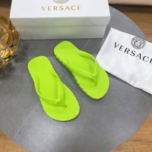 Шлепанцы Versace