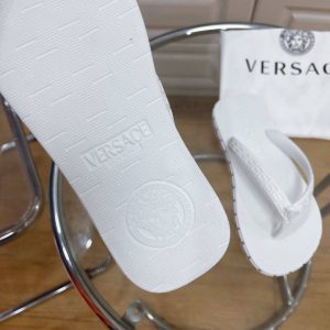 Шлепанцы Versace