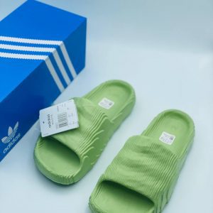 Шлепанцы Adidas Adilette 22