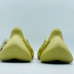 Шлепанцы Adidas Yeezy Foam Runner