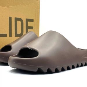 Шлепанцы Adidas Yeezy Slide