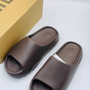 Шлепанцы Adidas Yeezy Slide