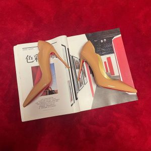 Туфли Christian Louboutin Hot Chick 100