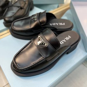 Мюли женские Prada