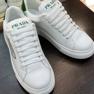 Кроссовки Prada