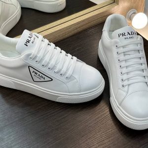 Кроссовки Prada