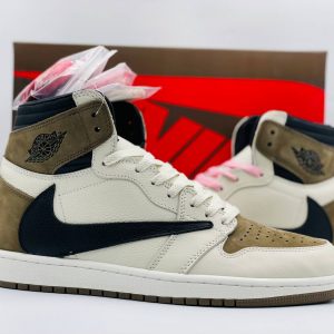 Кроссовки Nike Air Jordan 1 x Travis Scott