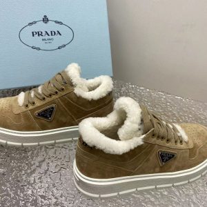 Ботинки зимние Prada