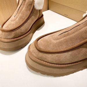 Ботинки женские UGG