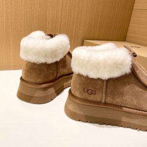 Ботинки женские UGG