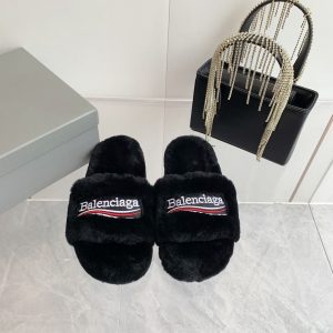 Шлепанцы Balenciaga