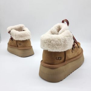 Ботинки женские UGG