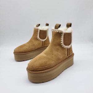 Ботинки UGG