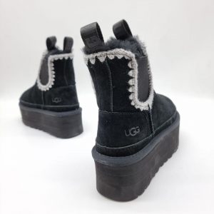 Ботинки UGG