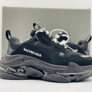 Кроссовки Balenciaga Triple