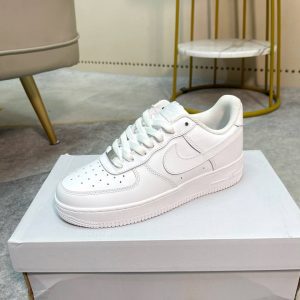 Кроссовки Nike Air Force 1