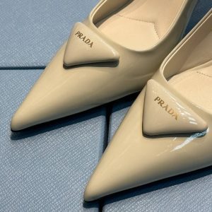 Туфли женские Prada