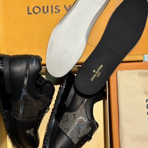 Кроссовки Louis Vuitton Run Away