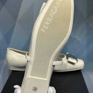 Туфли женские Salvatore Ferragamo