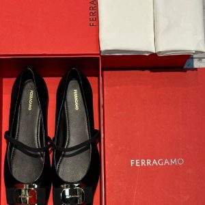 Туфли женские Salvatore Ferragamo