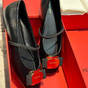 Туфли женские Salvatore Ferragamo