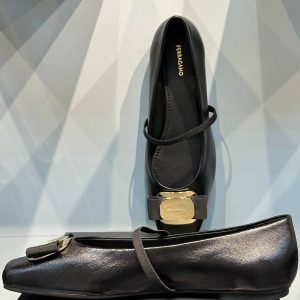 Туфли женские Salvatore Ferragamo