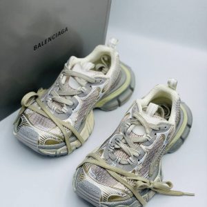 Кроссовки женские Balenciaga Trainers