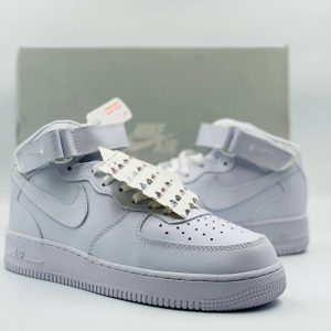 Кроссовки Nike Air Force