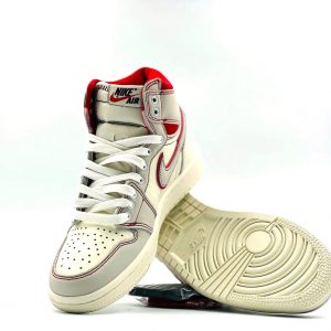 Кроссовки Nike Air Jordan 1