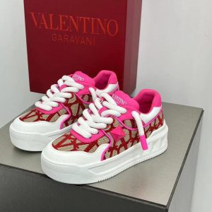 Кроссовки женские Valentino One Stud