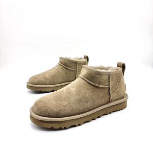 Угги женские UGG Classic Mini