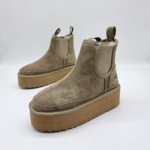 Ботинки  UGG