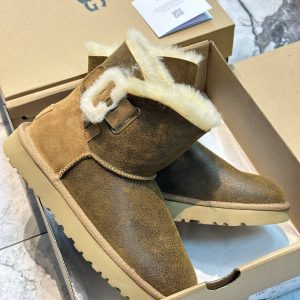 Ботинки UGG