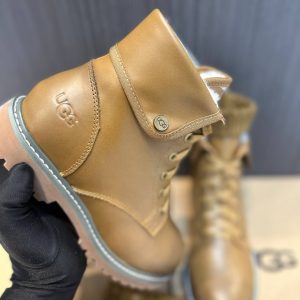 Ботинки UGG