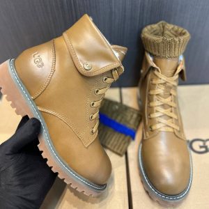 Ботинки UGG