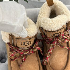 Ботинки UGG