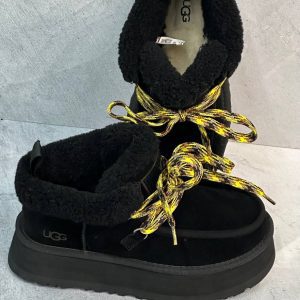 Ботинки UGG