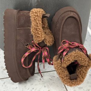 Ботинки UGG