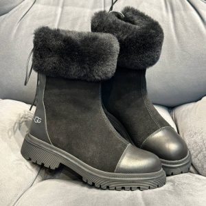 Ботинки UGG