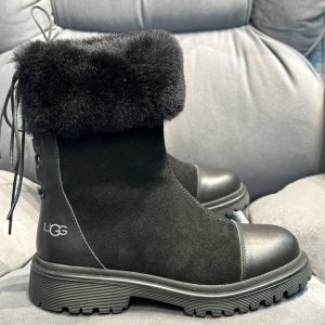 Ботинки UGG