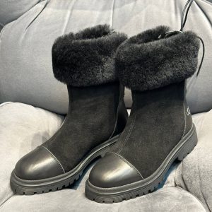 Ботинки UGG