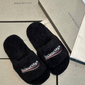 Шлепанцы Balenciaga