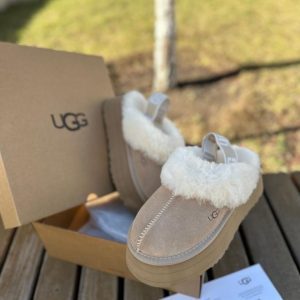 Сабо UGG