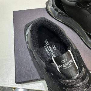 Кроссовки Valentino