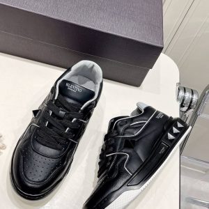 Кроссовки мужские Valentino One Stud